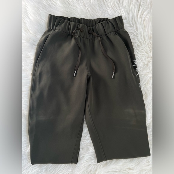 Lululemon Joggers - Picture 3 of 5